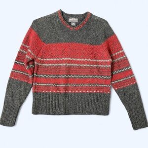 Woolrich 100% Wool V-Neck Sweater Gray Red Small Cozy Holiday Fall Knit